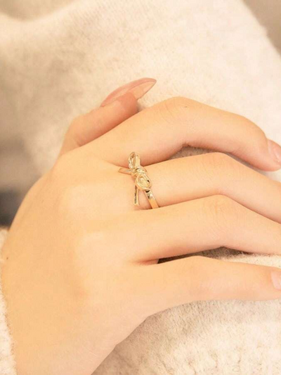 FAYE RING